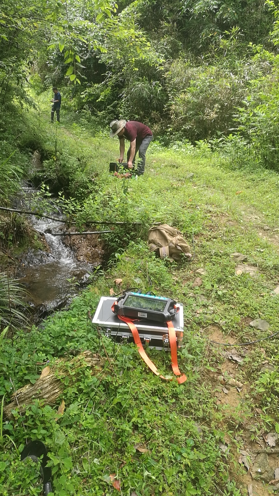 勘察預(yù)測(cè)現(xiàn)場(chǎng)